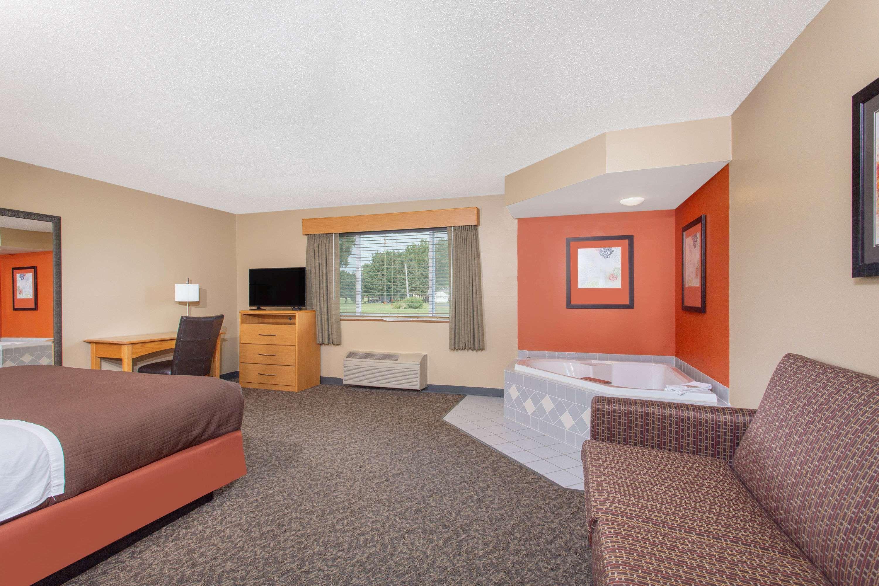 Americinn By Wyndham Boscobel Exterior foto